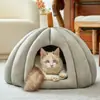 Cama para gatos adecuada para todas las estaciones, cama para gatos y perros, nido cerrado para dormir para gatos, escondite seguro, nido grueso para mascotas con forma de calabaza
