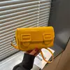 Bolsa de cintura com fivela de travessão em couro encerado estilo coreano, novo modelo 2026, bolsa de ombro único/transversal/sob o braço em cor sólida texturizada para mulheres