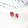 Pendientes de Titanio Aleación F-136 Borde Onda Dorada Sentido de la Luz Piedra Ojo de Gato Perno para Oreja Titanio G23 Rosca Interna Perforación de Labio con Zirconia