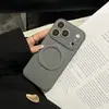 Aplicável para capa de celular iPhone 17 PRO MAX Suporte magnético Apple 16 textura de pele ondulada cor sólida janela grande capa macia