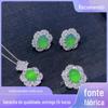 Conjunto de três peças de pingente de calcedônia branca alta incrustada banhado a prata com brincos de ágata verde esmeralda, conjunto de suprimento para live