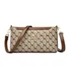 Bolso de Moda para Mujer Bolso Cruzado Retro 2025 Nuevo Bolso para Madre de Mediana Edad Cuero Suave Bolso de Hombro Estampado Bolso Multicapa