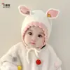 Touca de Bebê Estilo Outono e Inverno para Meninas, Fofa de Lã Tricotada com Orelhas Protetoras de Coelho Espessada para Bebês e Crianças Pequenas, Design Único