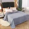 Manta lisa de flanela, quente para outono e inverno, manta de fleece coral, adequada para uso como manta de ar condicionado, manta de piquenique ou aquecedor de pernas