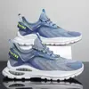 Tênis Esportivo Casual Masculino Processado na Fábrica, Malha Respirável Tecida Fly com Cadarço, Moda Estilo Coreano Tamanho Grande Calçados Masculinos Cross-Border