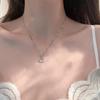 Collar de alta calidad para mujer, nicho de lujo ligero 2024, nuevo explosivo collar de perlas, cadena de clavícula de verano, elegante, simple, moderno