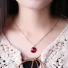 Manzana Roja Joyería de Moda para Mujer Simple Cristal Austriaco Importado Collar Pendientes Traje Versátil Mujer
