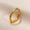 Diferentes Estilos de Anéis Lisos para Homens e Mulheres, Não Desbota, Anéis Versáteis para Casais, Aço Titânio, Estilo Clássico Novo Chinês