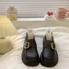 Zapatos pequeños de cuero estilo británico para mujer, suela gruesa, slip-on, zapatos de mujer, otoño 2026, nuevos zapatos de vestir, mocasines negros para el trabajo