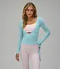 Nuevo conjunto de tres piezas de fitness para mujer, ajustado, muy elástico, secado rápido, leggings de capa base, ropa para Pilates yoga