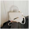 Diseño Nicho Lujo Ligero Bolso Cuadrado Pequeño Portátil para Mujer 2024 Otoño e Invierno Nuevo Bolso de Hombro Moderno Combinable Bolso Bandolera Elegante