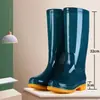 Botas de goma de caña alta con forro de polar, botas de lluvia impermeables, cubrezapatos de goma, botas de agua para mujer, adultos, uso en cocina, cálidas, invierno