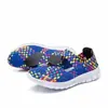 Sapatos Respiráveis de Tamanho Grande para Mães Primavera e Verão com Elástico, Sapatos Tecidos, Sandálias Femininas Leves Planas, Slip-On, Sapatos para Dança Quadrada