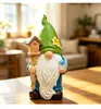 Gnomos sin Rostro de Resina para Decoración de Jardín y Patio, Sosteniendo Flores, Set de Tres Piezas de Duende Enano con Cartel de Madera