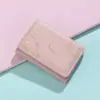Nova Carteira Pequena Retrô ~ Carteira Ins para Mulheres, Estilo Curto, Estudante, Fresca Europeia e Americana Dobrável Simples Literária 70% de Desconto Porta-Cartões