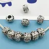 1 Abalorio de Aleación Grande para Agujero de Navidad Reno/Muñeco de Nieve Abalorio de Agujero Grande 14 Serie Navideña Accesorios para Joyería DIY con Cuentas