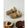 Estilo Rainha Khaki Retro com Elevação Interna Sapatos de Neve de Algodão com Solado Grosso para Mulheres Inverno 2025 Novos Veludo Quente Sapatos Birkenstock