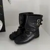 Botas Curtas Fashionáveis de Temperamento Pretas 3cm 2026 Outono/Inverno Novas Bico Quadrado Salto Baixo Slip-on Casuais Botas Western para Mulheres