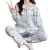 Pijama Sandwich de Algodón para Mujer Otoño e Invierno Nuevo Lindo Rayas Dibujos Animados Cárdigan de Manga Larga Espesado Conjunto de Ropa para el Hogar