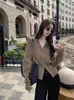 Cardigã de tricô simples e casual com decote V curto para outono e inverno, top de design único, jaqueta suéter estilo francês para mulheres