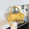 Bolsa de boliche de mano de nicho francés transfronteriza para mujer, estilo nuevo, a la moda, súper popular, versátil, para el trabajo, de un solo hombro, cruzada, moderna