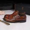 Sapatos Mengke de Fivela Dupla Sapatos de Couro Casuais de Negócios Masculinos Sapatos Monk de Couro Masculinos Pontiagudos Transfronteiriços Sapatos Masculinos Sola de Borracha Resistente ao Desgaste