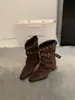 Botas Maillard 2026 nueva colección de otoño, estilo retro nicho, con hebilla de cinturón, punta fina, tacón grueso y diseño de bota hasta el tobillo para mujer