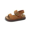 Sandalias Infantiles para Niños 2026 Verano Nuevo Estilo Niños Medianos y Grandes Zapatos de Playa para Niños Zapatos Transpirables Antideslizantes para Niñas Zapatos de Exterior para Niños