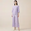 Novo Conjunto de Moda de Miyake para Mulheres: Conjunto de Duas Peças Elegante e Casual: Blusa Plissada de Manga Longa com Gola Redonda e Calça Wide Leg para Primavera