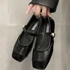 Zapatos sencillos de estilo francés para mujer, venta al por mayor, nuevos zapatos Mary Jane planos marrones de primavera y otoño, zapatos de mujer con punta cuadrada, zapatos de hada estilo Chanel