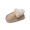 Sapatos de Algodão com Solado Grosso e Salto Bolsa para Meninos e Meninas, Botas Curtas Simples Domésticas de Interior, Sapatos de Algodão Espessados de Veludo de Inverno, Botas de Neve Quentes