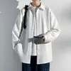 Camisa de gofres para primavera y otoño para hombre, manga larga, holgada, talla grande, retro americano, con volantes, camisa guapa, abrigo moderno para hombre