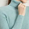 Suéter de tricô com gola alta feminino outono e inverno manga longa slim fit espessado versátil top de base preto e branco suéter para usar por baixo