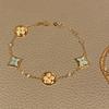 Pulseira de Trevo de Quatro Folhas com Zircônia, Design Versátil, Pulseira Fashion para o Dia a Dia, Luxo Leve, Joias de Alta Qualidade para Mulheres Atacado