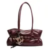Bolsa tote grande, elegante e única, de design simples para mulheres, nova tendência de inverno 2026, bolsa de mão e de ombro com fivela de cinto