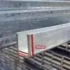 Escada de Vidro Sem Moldura Sulco de Aço Embutido Guarda-Corpo de Varanda Guarda-Corpo Corrimão Sulco em U Sulco de Piso Galvanizado Slot para Cartão Sulco de Aço