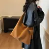 Bolsa de Grande Capacidade Feminina 2025 Nova Outono e Inverno Nicho Retrô High-End Bolsa Tote para o Dia a Dia Bolsa Saco de Ombro