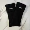 Meias Slouch de Cor Sólida com Etiqueta de Metal para Outono e Inverno, Meias Longas Largas Quentes e à Prova de Vento Estilo Japonês para Meninas