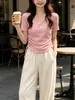 Camiseta de Manga Curta para Mulheres no Verão Novo Estilo Design Slim e Chic Cordão Sexy Decote V Moda Doce Top Simples para Mulheres