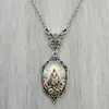 Colar com Pingente Oval de Vidro Paisagem Aurora Elegante - Joia Masculina Fashion Vintage Banhada a Prata