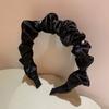 Accesorios Vintage Franceses para el Cabello Flor de Capullo Esponjosa Plegada de Satén Adornada con Perlas Aro para el Cabello Rojo Cibernético de Ala Pequeña Ancha en la Parte Superior del Cráneo