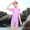 Traje de baño para niña de una pieza 2024 nuevo traje de baño rosa para niña secado rápido traje de baño para aguas termales al por mayor