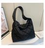 Bolsas Femininas 2024 Outono e Inverno Nova Bolsa Transversal Nuvem da Moda Bolsa de Ombro Grande Capacidade Bolsa Dumpling Moda