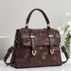Bolso Femenino de Moda de Fábrica con un Toque de Alta Gama, Gran Capacidad, Bolso de Hombro, Bolso Cruzado, Bolso de Mano, Versátil para el Trabajo y el Uso Casual
