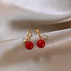 Pendientes Vintage de Zirconia y Frijol Rojo, Estilo de Lujo Ligero de Gama Alta, Pendientes de Diseño Único para Mujer, Venta al por Mayor