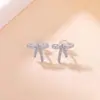 Yi Lu Yin Plata de Ley S925 Chapada en Oro Aretes de Lazo Lujo Ligero Moda Versátil Temperamento Exquisito Pequeño Pendiente para el Trabajo