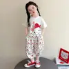 Conjunto de Verão para Meninas com Estampa de Gato Manga Curta 2026 Novo Estilo Calça Anti-Mosquito Infantil Conjunto Fashion de Duas Peças Roupas de Verão para Bebê