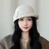 Nuevo sombrero de lana retro de tweed estilo francés para mujer, moderno sombrero de pescador de lana para otoño e invierno, sombrero tipo cubo elegante y que adelgaza el rostro