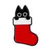 Broche de Gato Negro Navideño Lindo Qi He Árbol de Navidad Creativo Media de Navidad Estrella Decoración Bola Metal Esmalte Pin Accesorios