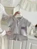Traje de Bebé Manga Corta Verano Algodón Delgado Ropa Arrugada para Bebés y Niños Pequeños Pantalones Cortos para Salir Ropa de Verano